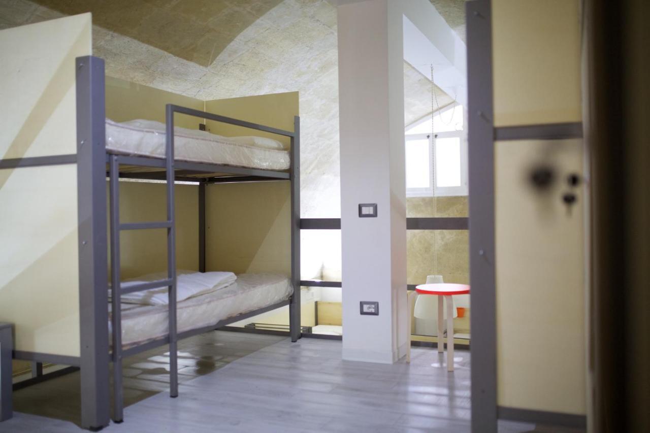 Ostello Dei Sassi - Rooms And Beds Matera Habitación foto